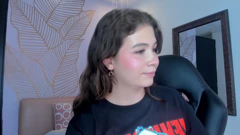 Karen online show from 02-03-25, 08:57