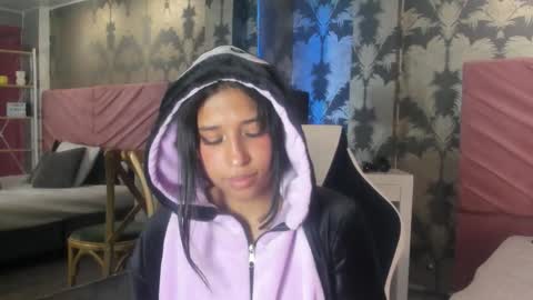 Karina online show from 10-06-25, 07:11