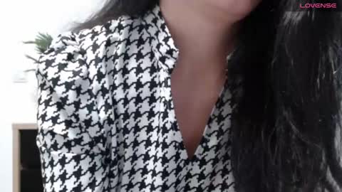 Snapshot of karin_lover chatting on 12-06-24, 06:59 You can call me K  online show from 12-06-24, 06:59