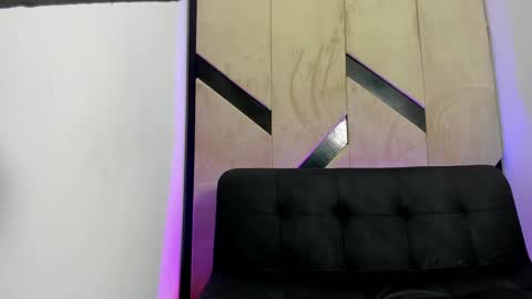 Snapshot of karina_aurora chatting on 03-08-25, 03:28 karina_aurora online show from 03-08-25, 03:28