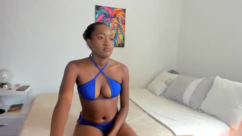 karina_lopez7 online show from 01-16-25, 06:16