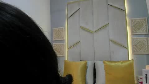 karinaacox online show from 05-04-26, 12:45