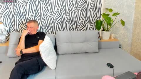 Onlyfans cute valerri       Real Nme Valerri online show from 12-21-24, 02:58