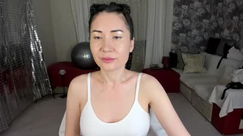 Snapshot of karinasweeety chatting on 09-10-25, 06:46 KarinaSweeety online show from 09-10-25, 06:46