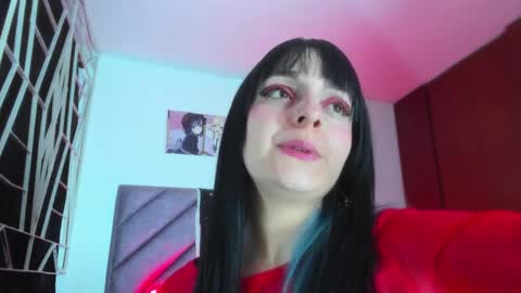 KARINNA  RAVEN online show from 11-19-25, 12:32