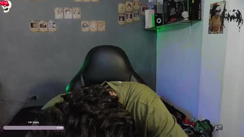 Snapshot of kariozzz chatting on 01-06-25, 04:34 call me kai 3 online show from 01-06-25, 04:34