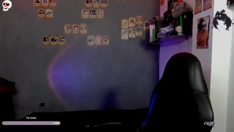 Snapshot of kariozzz chatting on 01-11-25, 02:52 call me kai 3 online show from 01-11-25, 02:52