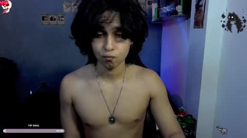 Snapshot of kariozzz chatting on 01-12-25, 11:58 call me kai 3 online show from 01-12-25, 11:58