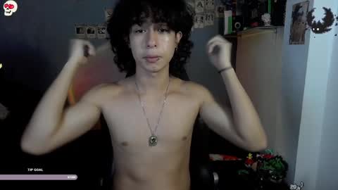 Snapshot of kariozzz chatting on 01-15-25, 02:06 call me kai 3 online show from 01-15-25, 02:06