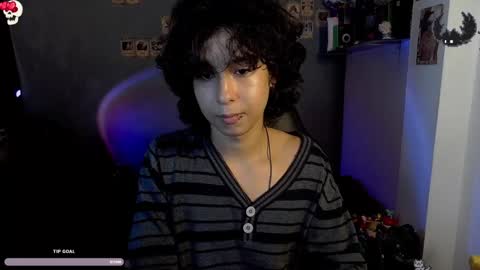 Snapshot of kariozzz chatting on 01-17-25, 09:28 call me kai 3 online show from 01-17-25, 09:28