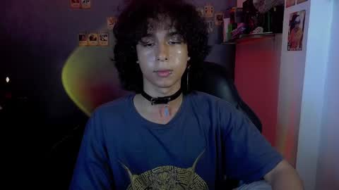 Snapshot of kariozzz chatting on 02-06-25, 02:00 call me kai 3 online show from 02-06-25, 02:00