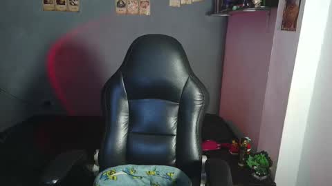 Snapshot of kariozzz chatting on 02-12-25, 04:00 call me kai 3 online show from 02-12-25, 04:00