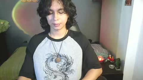 Snapshot of kariozzz chatting on 03-08-25, 04:39 call me kai 3 online show from 03-08-25, 04:39