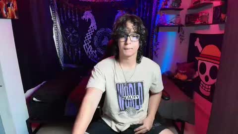 Snapshot of kariozzz chatting on 09-13-25, 03:23 call me kai 3 online show from 09-13-25, 03:23