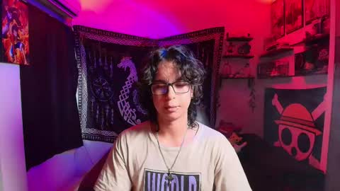 Snapshot of kariozzz chatting on 09-16-25, 06:42 call me kai 3 online show from 09-16-25, 06:42