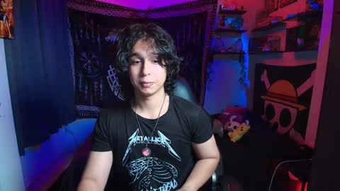 Snapshot of kariozzz chatting on 10-08-25, 04:15 call me kai 3 online show from 10-08-25, 04:15