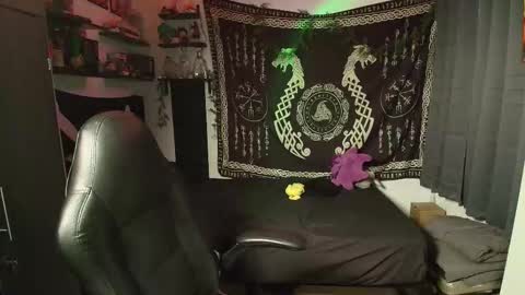 Snapshot of kariozzz chatting on 11-20-25, 06:40 call me kai 3 online show from 11-20-25, 06:40