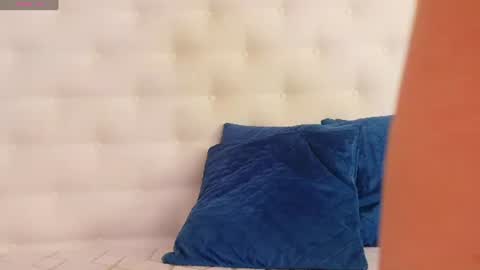 Snapshot of karissia_ chatting on 06-19-26, 03:11 KARISSIA online show from 06-19-26, 03:11