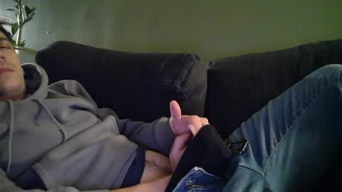 Snapshot of karl_mask chatting on 12-11-24, 09:23 Karl online show from 12-11-24, 09:23