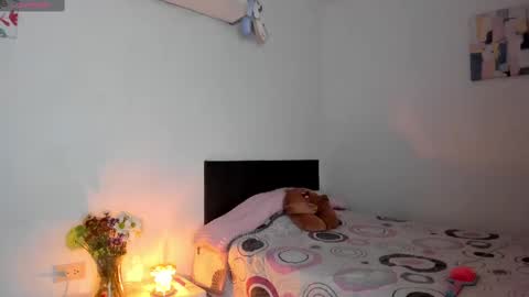 Ill be on at sunday see u Lynn  Could u help me to reach 100 Thmbs upp plssss   Independent girl 3 online show from 02-26-25, 02:48