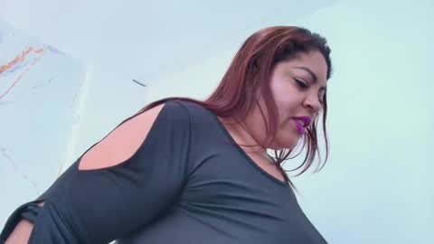 karla_hilton1 online show from 11-10-25, 03:33