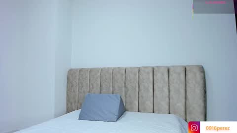 karolina  online show from 12-01-25, 08:03