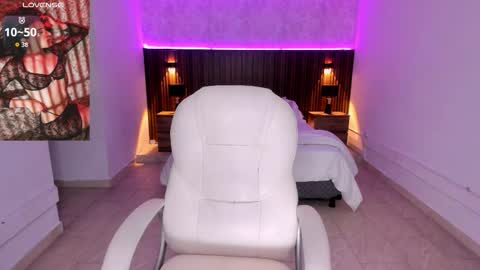 Karlaa  online show from 11-24-25, 10:59