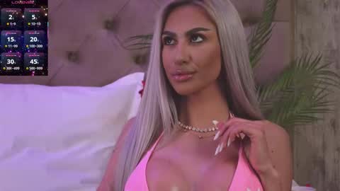 Snapshot of karlabart chatting on 09-25-25, 07:39 KarlaBart online show from 09-25-25, 07:39