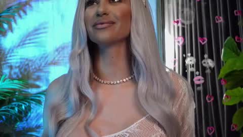 Snapshot of karlabart chatting on 11-01-25, 08:22 KarlaBart online show from 11-01-25, 08:22