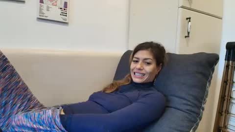 Snapshot of karladreamssex chatting on 11-21-25, 07:51 Crystyna online show from 11-21-25, 07:51