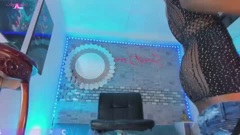 Snapshot of karlaebony_ts chatting on 02-23-25, 01:42 KARLA online show from 02-23-25, 01:42