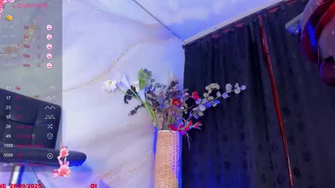 Snapshot of karlaebony_ts chatting on 09-28-25, 01:38 KARLA online show from 09-28-25, 01:38