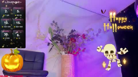 Snapshot of karlaebony_ts chatting on 10-31-25, 01:45 KARLA online show from 10-31-25, 01:45