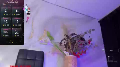 Snapshot of karlaebony_ts chatting on 11-08-25, 01:44 KARLA online show from 11-08-25, 01:44