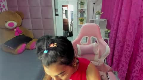 Snapshot of karlaslutskinny__ chatting on 02-28-26, 09:05 karlaslutskinny__ online show from 02-28-26, 09:05