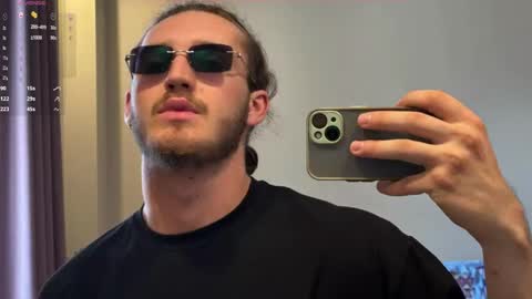 Karlos and Louis online show from 04-19-26, 03:17