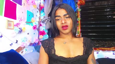 KARLY.  online show from 01-10-25, 02:25