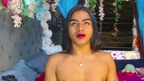 KARLY.  online show from 10-07-25, 10:01