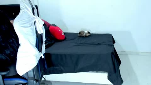 karly. online show from 06-09-26, 12:11