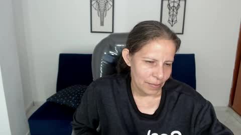 Snapshot of karlye_hot chatting on 12-03-24, 04:36 KARLYE online show from 12-03-24, 04:36