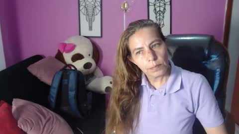 KARLYE online show from 10-23-25, 01:49