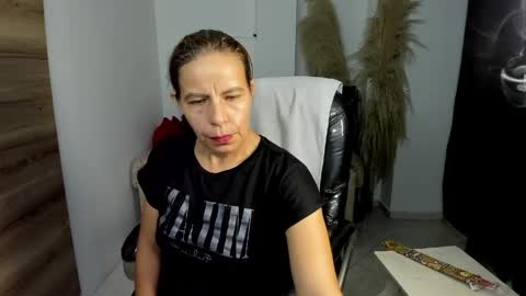 KARLYE online show from 04-07-26, 02:01