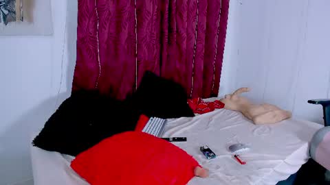 karlyprintt34 online show from 07-24-26, 04:16