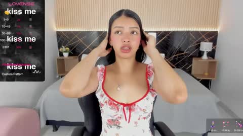 karol_cortes online show from 04-27-26, 01:09