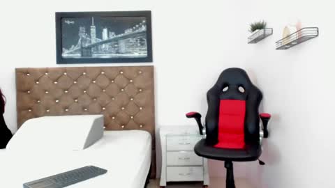 Karol D online show from 05-20-26, 07:09