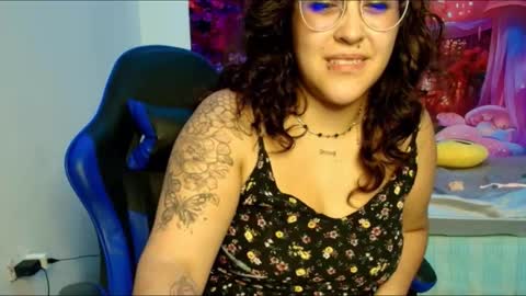    online show from 09-25-25, 09:51