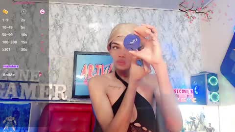 karol Vanessa   online show from 04-30-26, 11:49