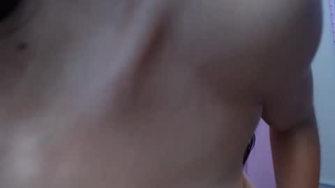 K A R O L  online show from 05-10-26, 12:38