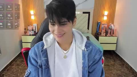 Karol and Luna online show from 09-23-25, 02:47