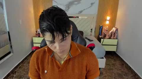 Karol and Luna online show from 10-20-25, 08:42